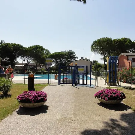 Bright Flat With Pool-beahost Apartment Bibione