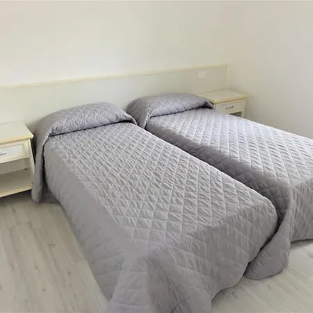 Appartement Bright Flat With Pool-beahost