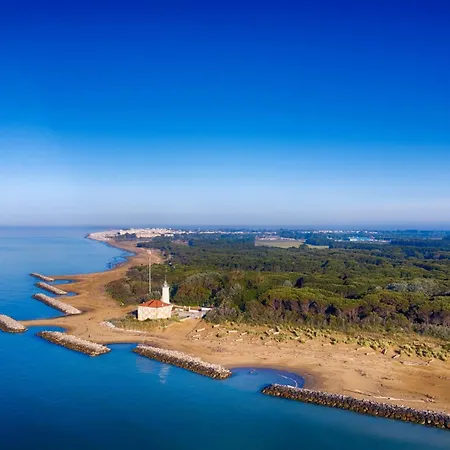 Bright Flat With Pool-beahost Apartament