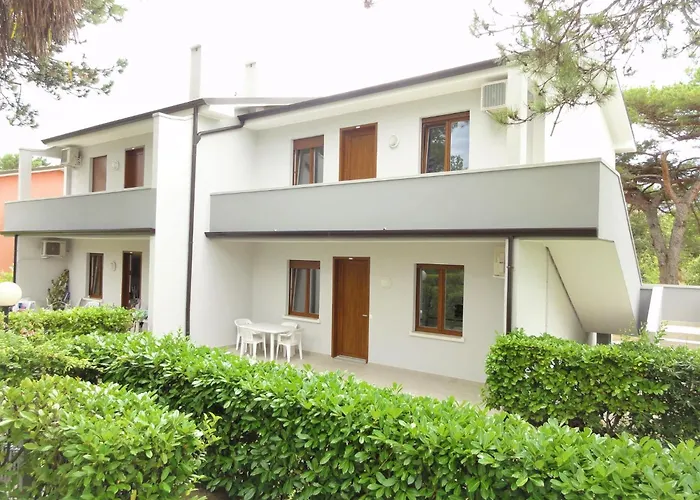 Bright Flat With Pool-beahost Appartement